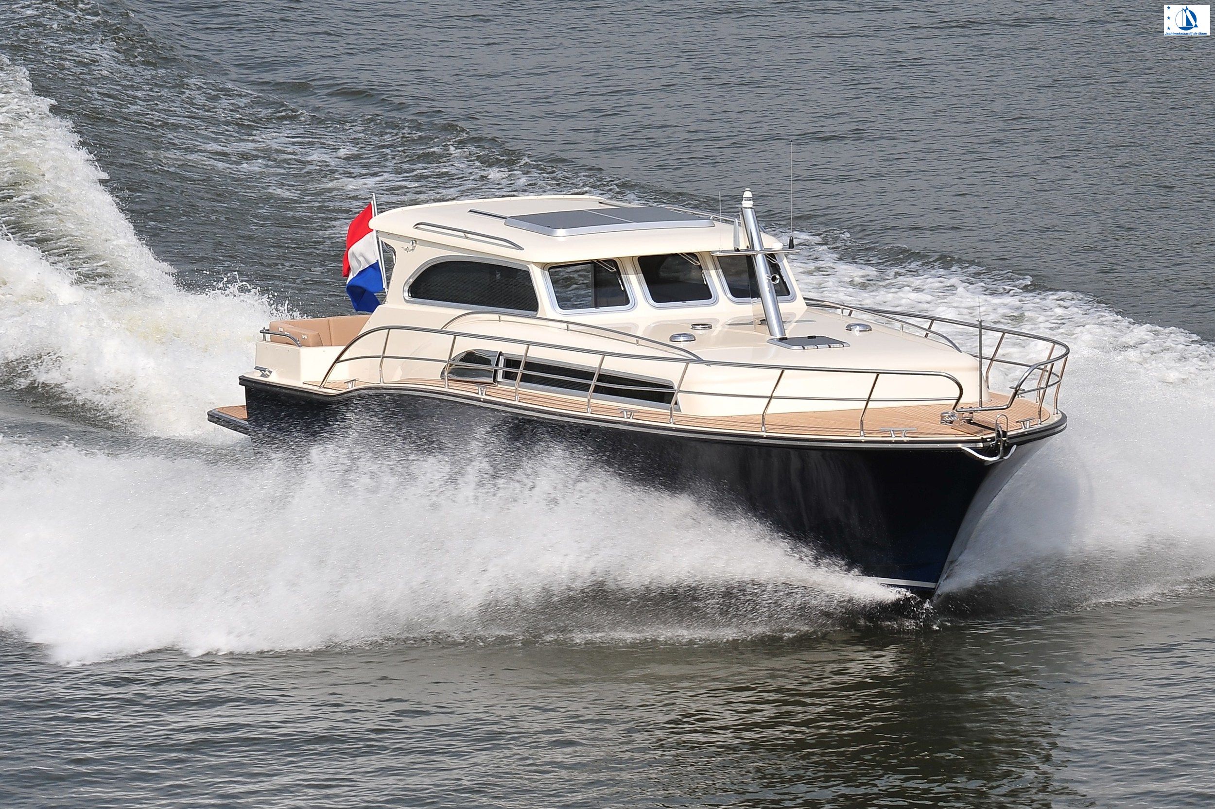 YachtFocus.com - Altijd de eerste met nieuw botenaanbod